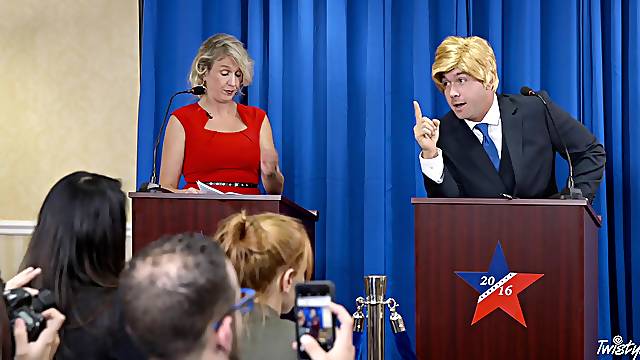 Political campaign leads the blonde mature to fuck like crazy