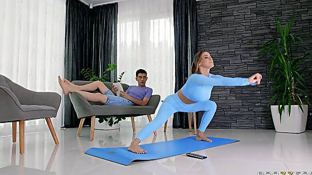 Sporty mom impresses stepson and even lets him bang her