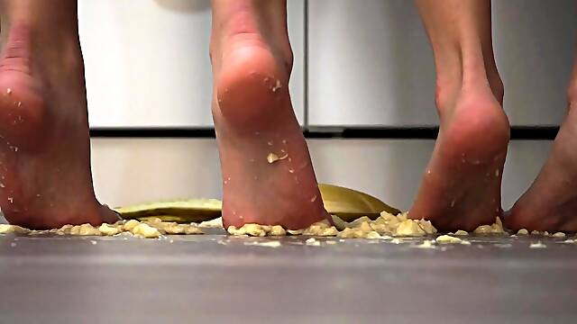 Risi foot Fetish movie with high heel masturbation
