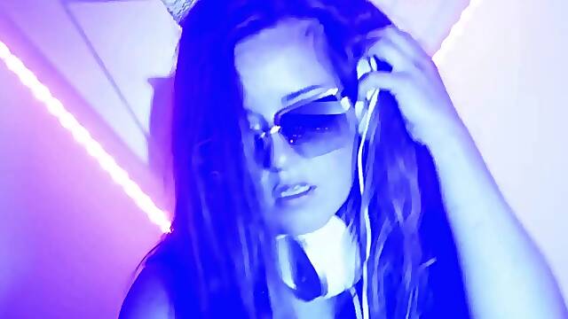 Party like a Pornstar part 3! Candee Licious organizes Orgy for SinfulXXX
