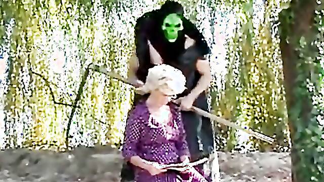 Granny Doesn't Want To Go To Hell