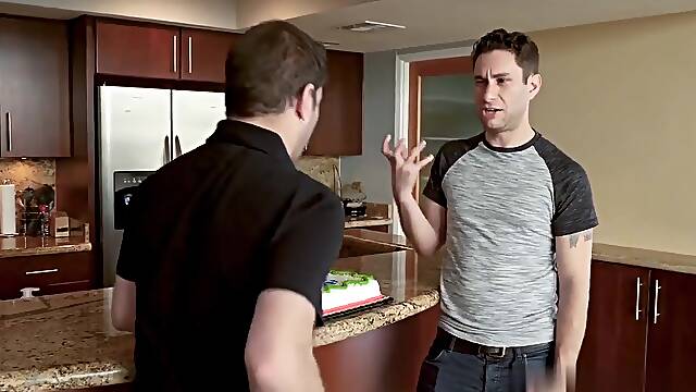 Is A Military Stepmom That Loves Young Cock Full Hd - Streamvid.net With Lauren Phillips