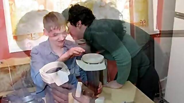 Slideshow with Finnish Captions: Mom Liza