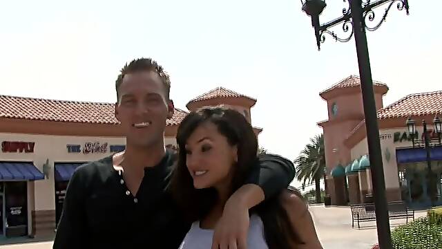 Lisa Ann - Mommys Dearest Sc 4