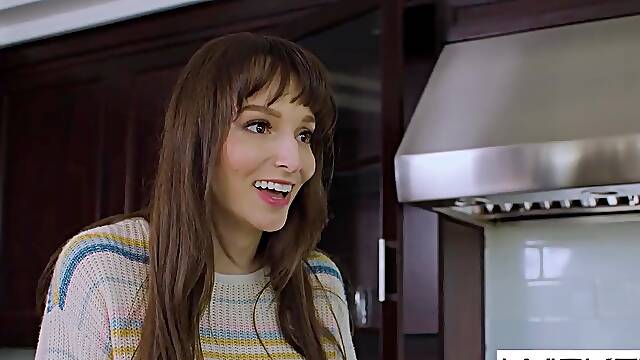 Pair Put Their Differences Aside To Screw Hard In Three-some