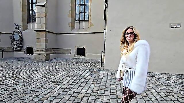 Jelenia Góra : Przypadkowe Spotkanie z Byłą Dziewczyną Kończy się Seksem w Aucie Polskie Dialogi