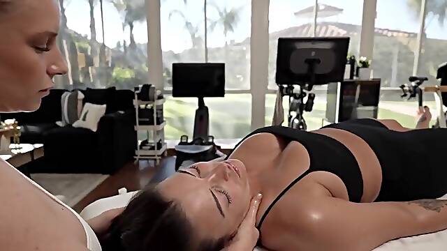 Mother Id like to fuck Massage Belt on Sex with Liz Sylar