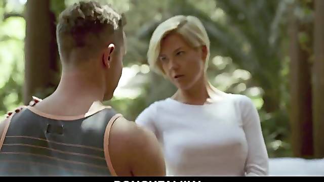 Kit Mercer Sorry Mama U are in Charge