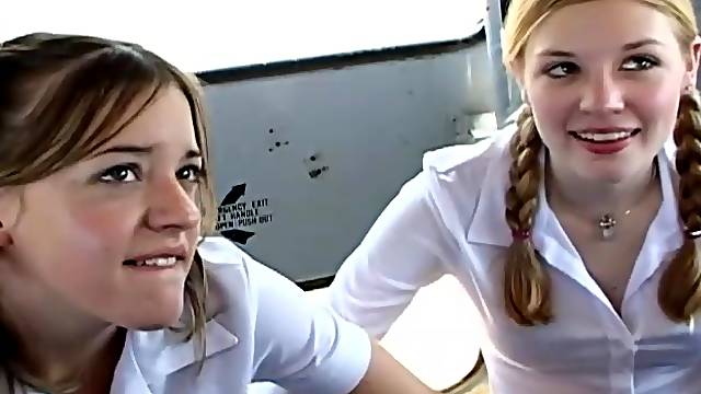 Colegialas En Autobus, Bus Colegialas Porn