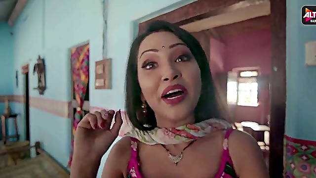 Chaught Cheating, Célébrité Indienne, Celebrite Femme