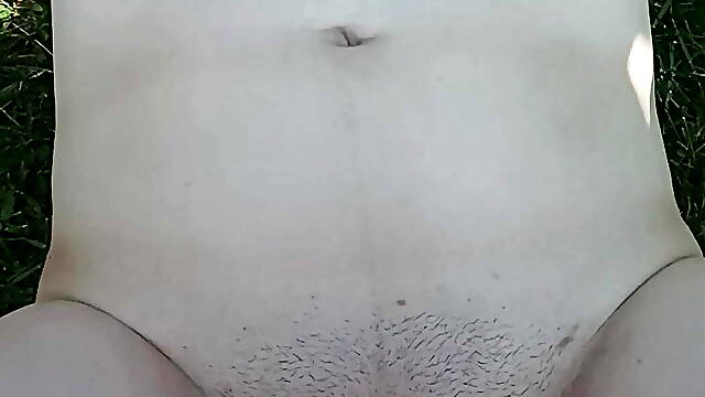 Femme Au Foyer Pisse, Chatte Poilue Piss, Pisse Et Branle