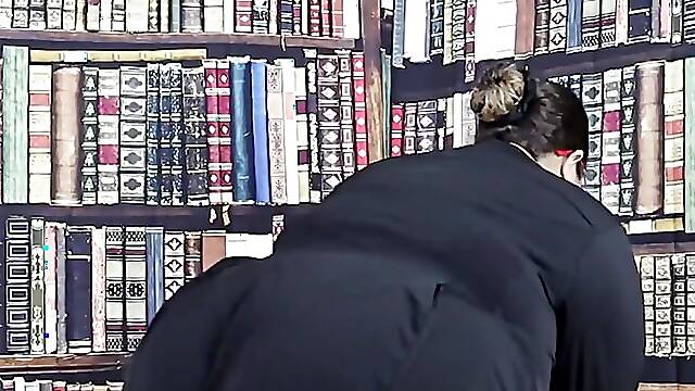 Jerking with Slutty Librarian Vicky