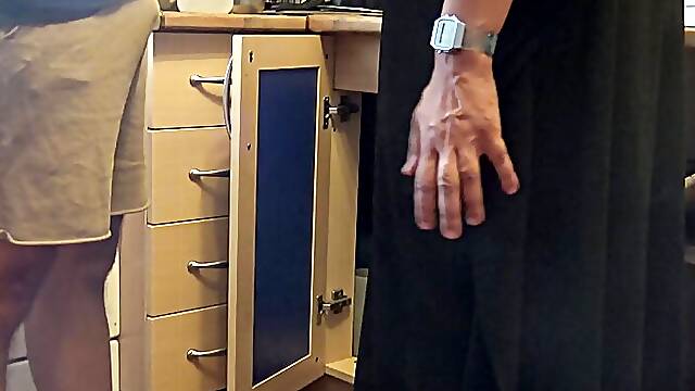 Egyptian Wife Almost Caught Masturbating In Front Of The Plumber