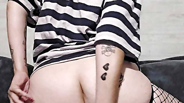 Watch me play