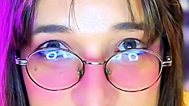 MILF Trans Girl Give the Best Blowjob