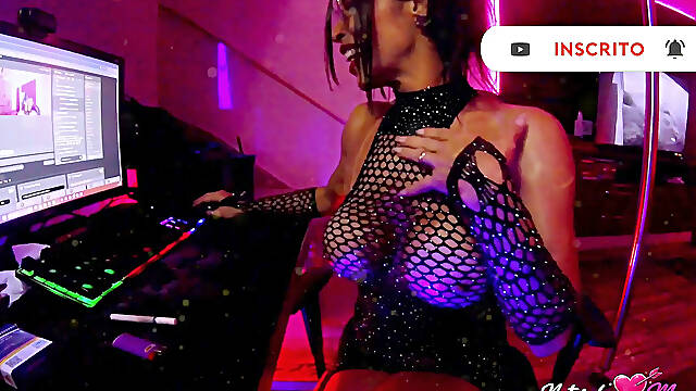Sculpted Body, Teasing Attitude