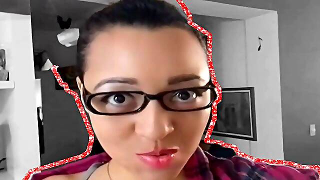 Real Latina amateur swallows cum in homemade video