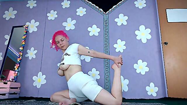 Yoga Workout Cute Milf Flashing Big Boobs Nip Slip Piercings