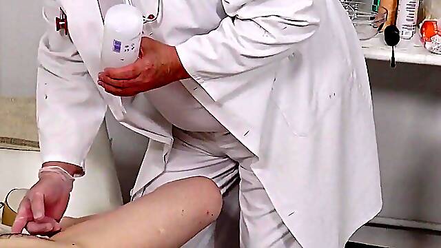 Lara Crow Gets a Vaginal Lavage at the Doctor's Office