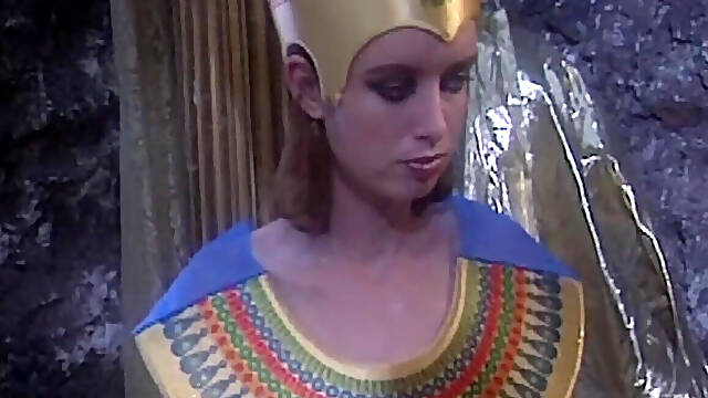 Hot Retro Fuck with Faraon's Slut