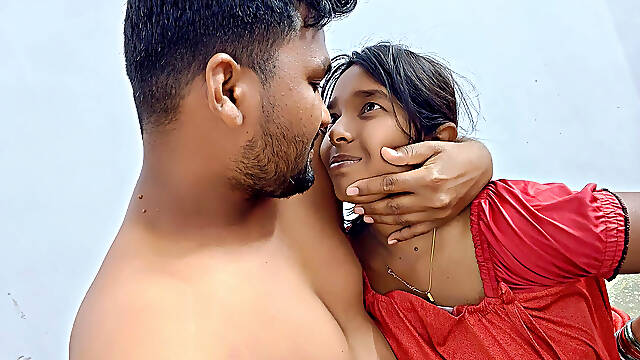 Beautiful Hot Pregnant Wife and Hot Husband Midnight Sex