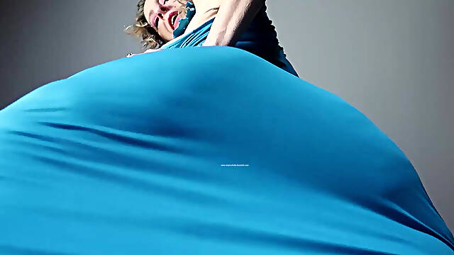 Curvaceous Bwc
