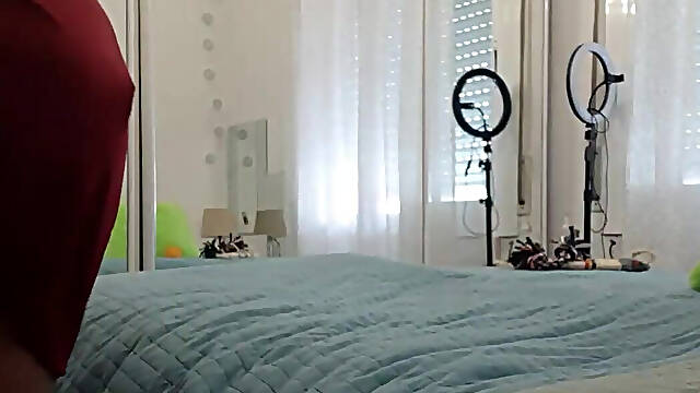 Mrs. Fina Shoves a Kitchen Pestle up Her Cunt