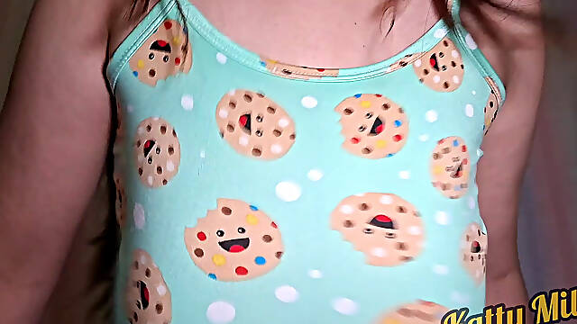 You Want My Huge Tits / Shaking and Bouncing (katty Milk)