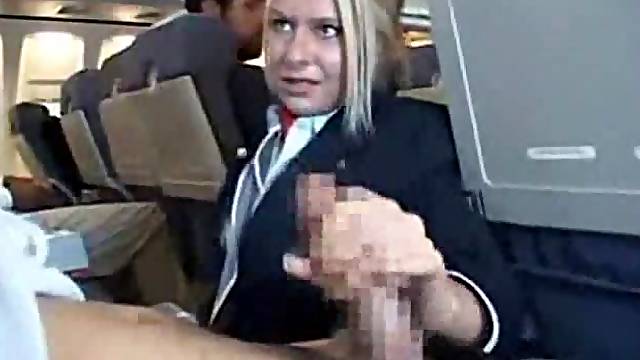Miradas Clientes, Aeromoza Uniforme, Azafata Rubia